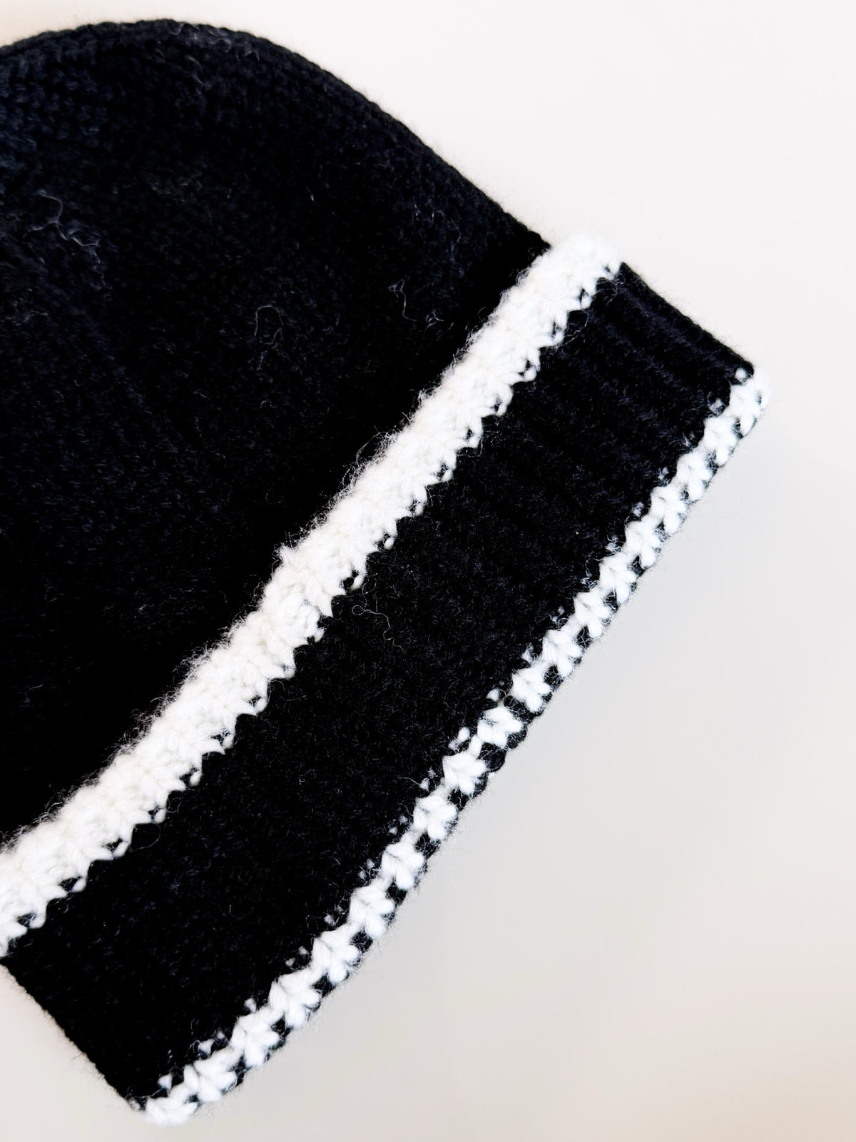 Chanel CC Colorblock Knitted Rib Cold Hat #390620