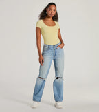 Smooth Silhouette Scoop Neck Short Sleeve Bodysuit