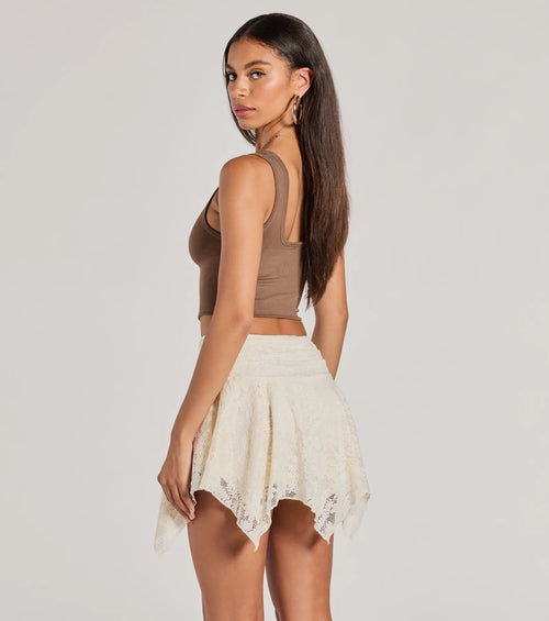 Adorable Basic Scoop Neck Seamless Crop Top