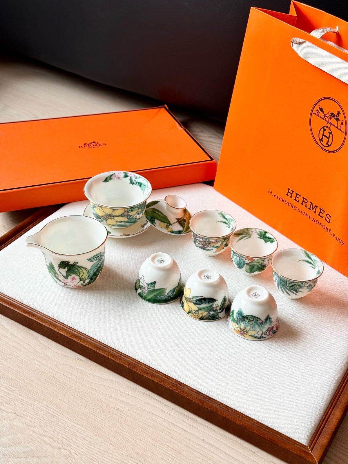 Porcelain Gaiwan Tea Set 8 Piece Gift Box Set