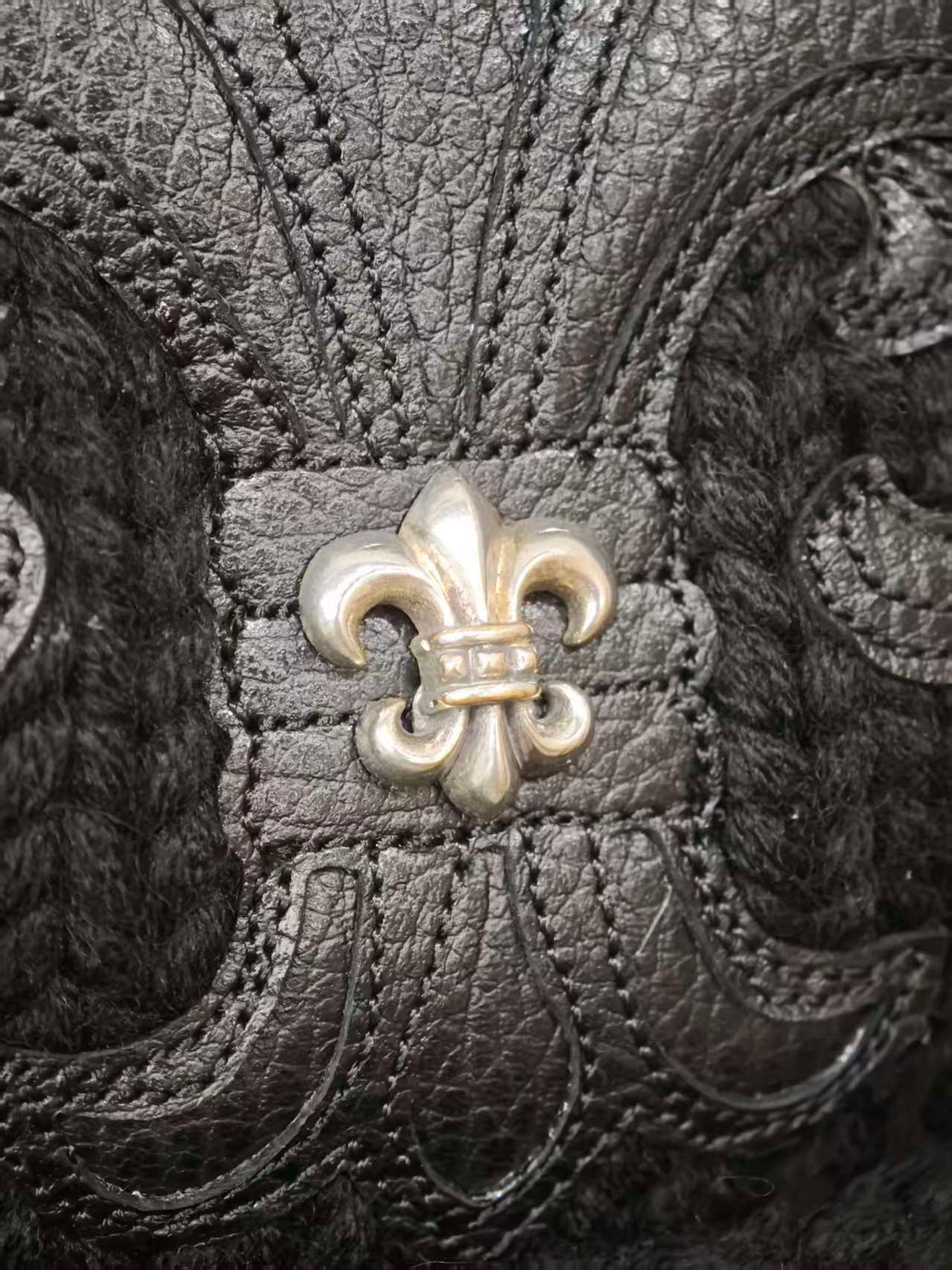 Chrome Hearts 925 Silver Accessories Black And White Two-Color Leather Scout Flower Knitted Cashmere Cold Hat #328755