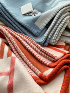 H Deco Blanket
