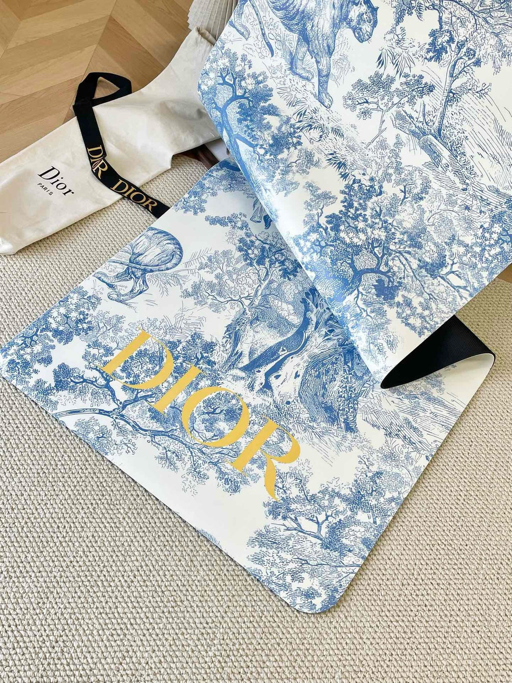 Toile de Jouy Yoga Mat