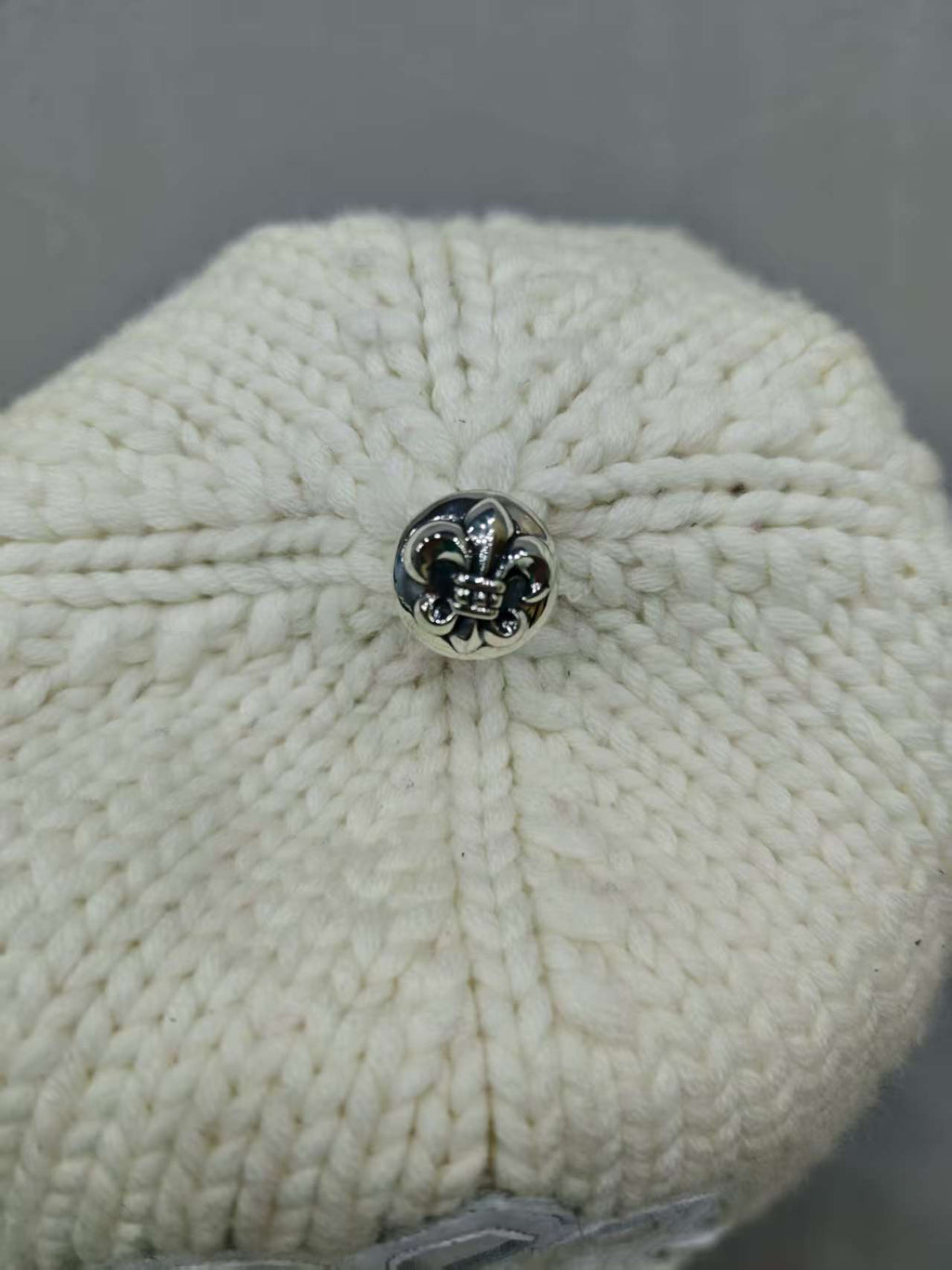 Chrome Hearts 925 Silver Accessories Black And White Two-Color Leather Scout Flower Knitted Cashmere Cold Hat #328755