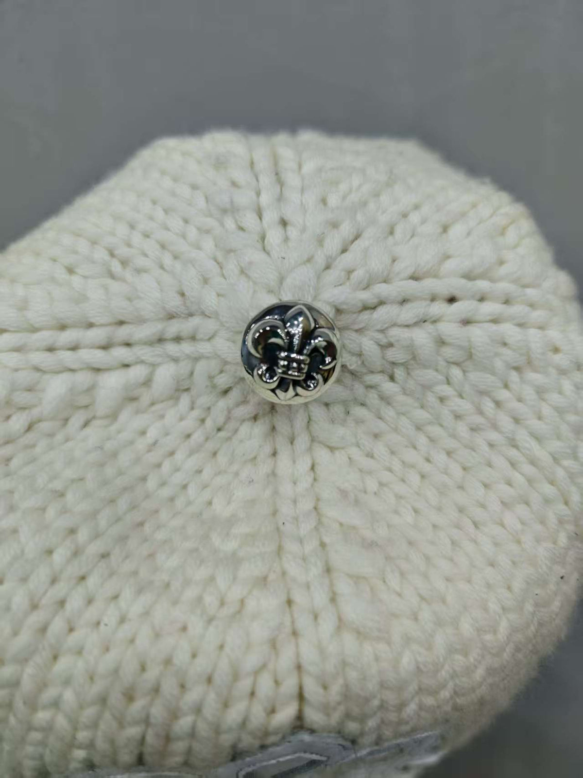 Chrome Hearts 925 Silver Accessories Black And White Two-Color Leather Scout Flower Knitted Cashmere Cold Hat #328755
