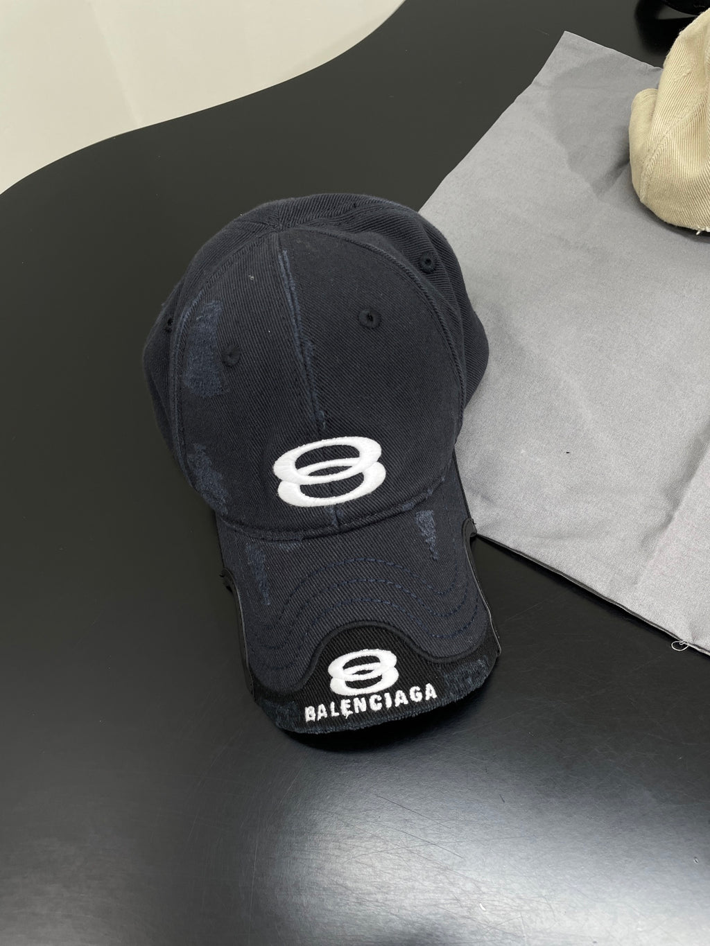 Balenciaga Men's and Women's Solid Color Embroidered Logo Design Cotton Duck Cap Hat #75236
