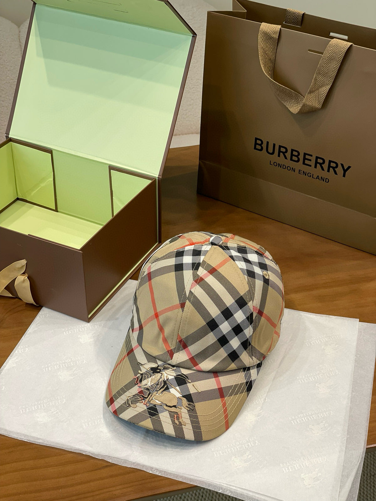 Burberry Men's And Women's  Spring/Fall Fashion Casual Classic Plaid Baseball Cap & Fisherman Hat Hat Accessories #78724