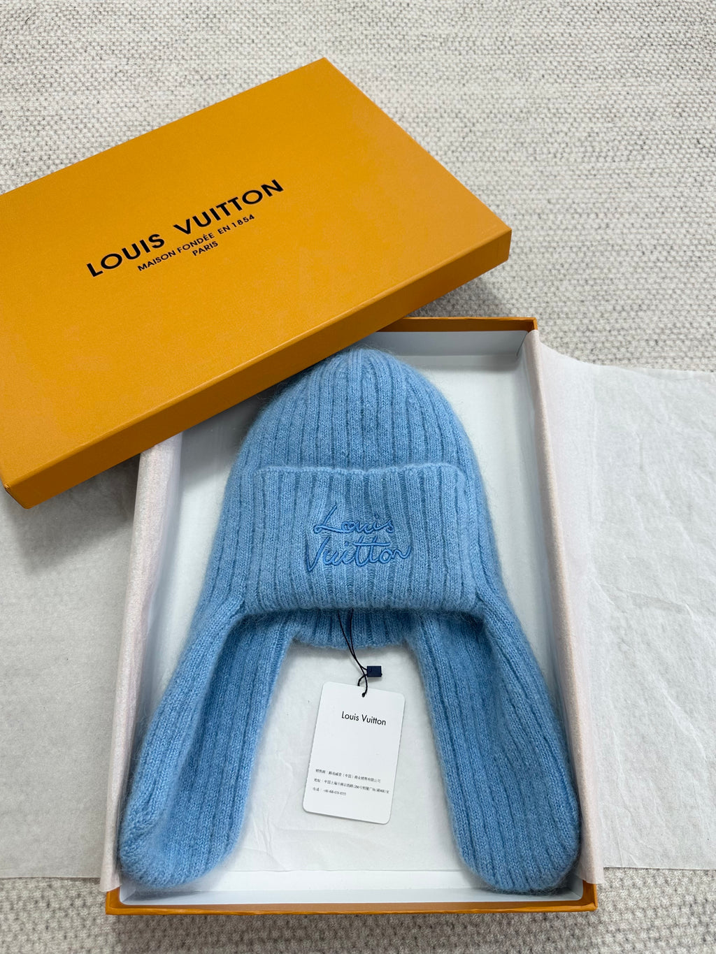 Louis Vuitton Script Beanie Hat Accessories #333616