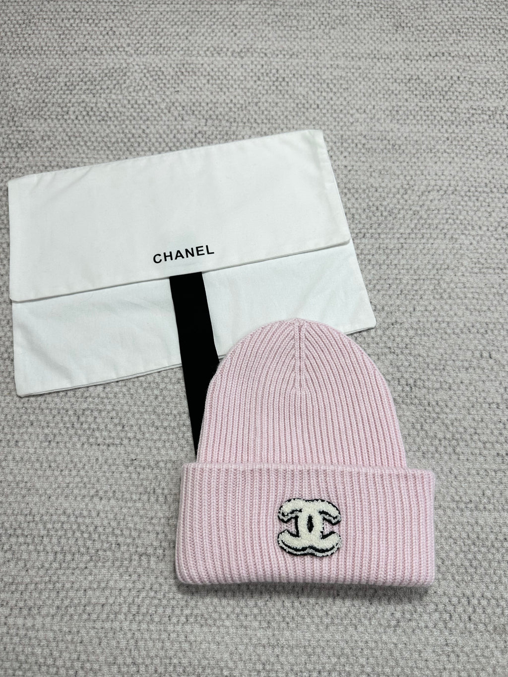 Chanel Women's Fall/Winter Casual Fashion Solid Color Double C Knit Cashmere Hat Hat Accessories #78628