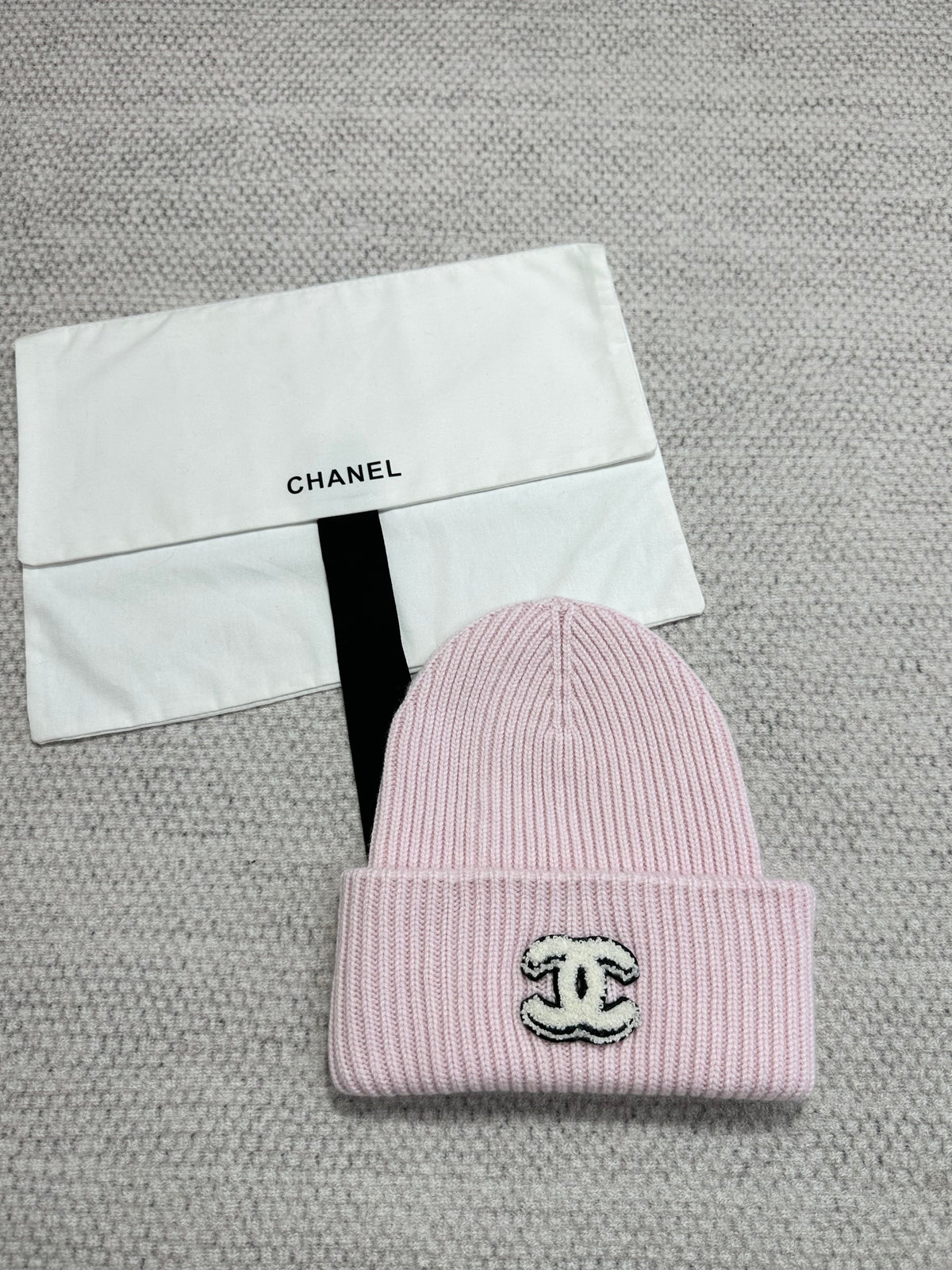Chanel Women's Fall/Winter Casual Fashion Solid Color Double C Knit Cashmere Hat Hat Accessories #78628