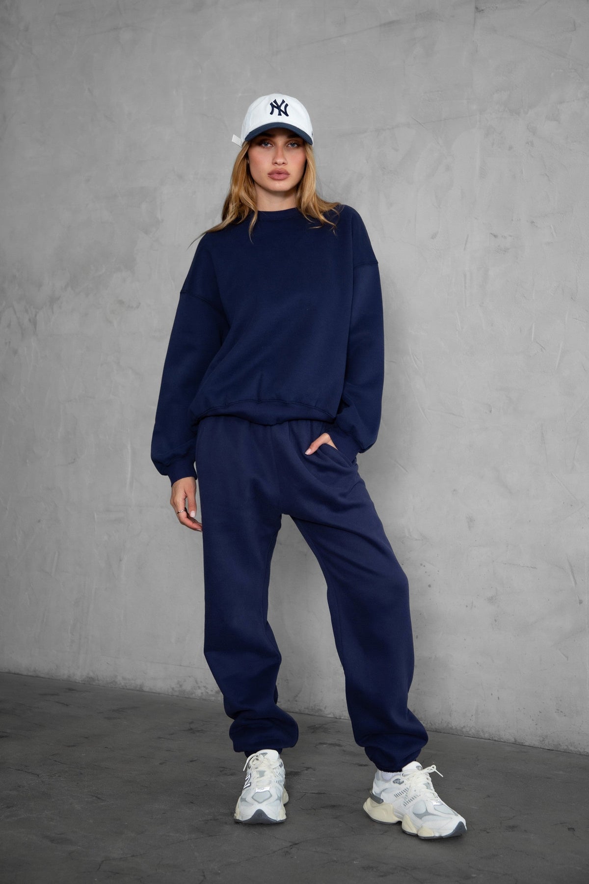 DOVE PLUS SIZE Plush Fleece High Waist Sweatpants