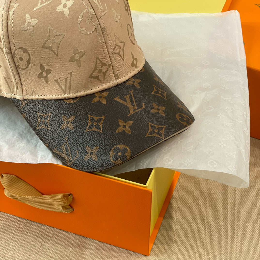 Louis Vuitton LV GET READY Men's and Women's Logo Printed Nylon and Leather Baseball Cap Hat #75854