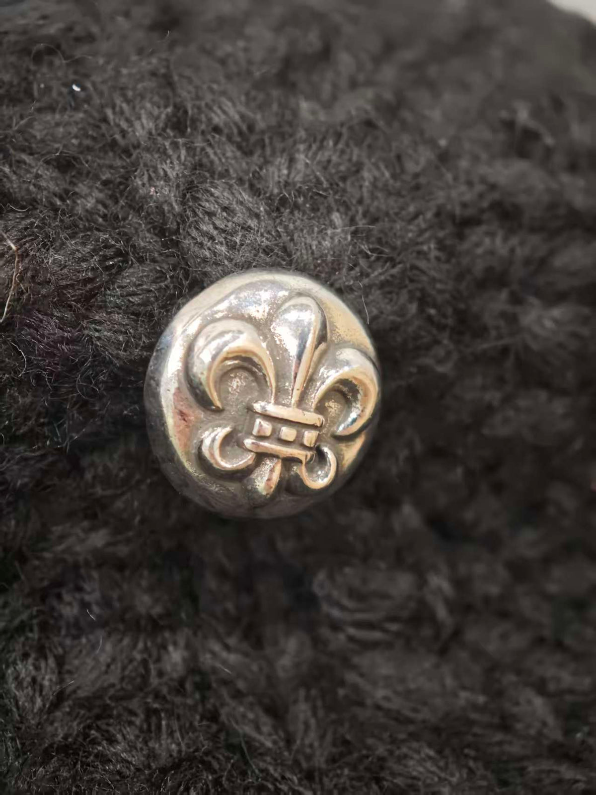 Chrome Hearts 925 Silver Accessories Black And White Two-Color Leather Scout Flower Knitted Cashmere Cold Hat #328755
