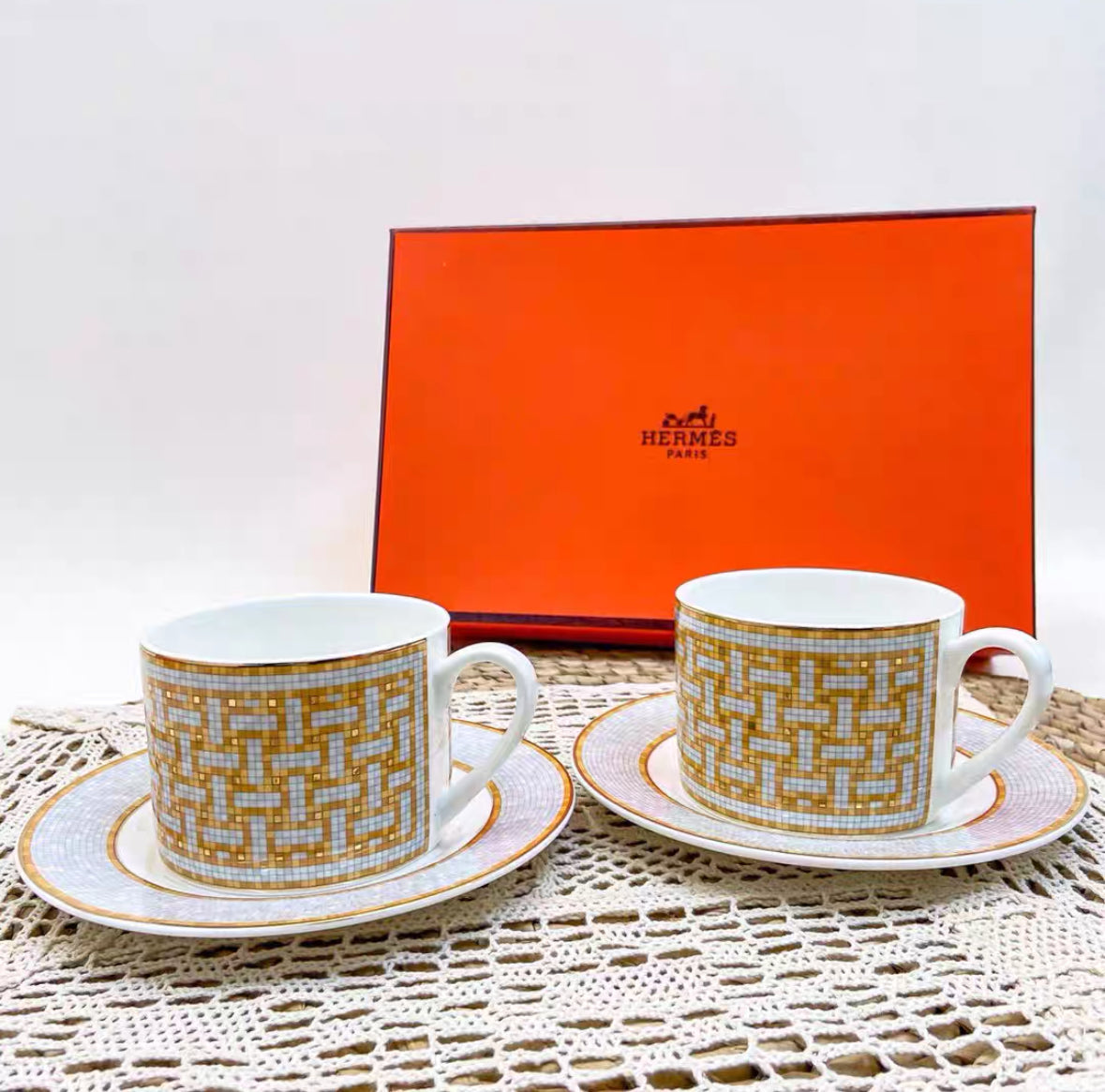 Mosaique au 24 Gold Coffee Cup & Saucer Set