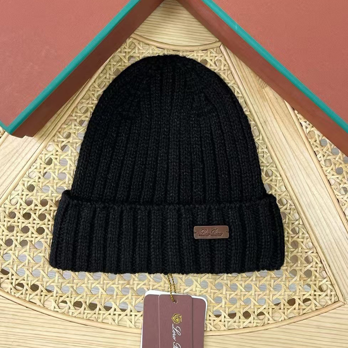 Loro Piana Moltrasio Beanie Men's And Women's Fashion Trend Knitted Leather Label Warm Hat Autumn And Winter High Street Comfortable Hat  #81453