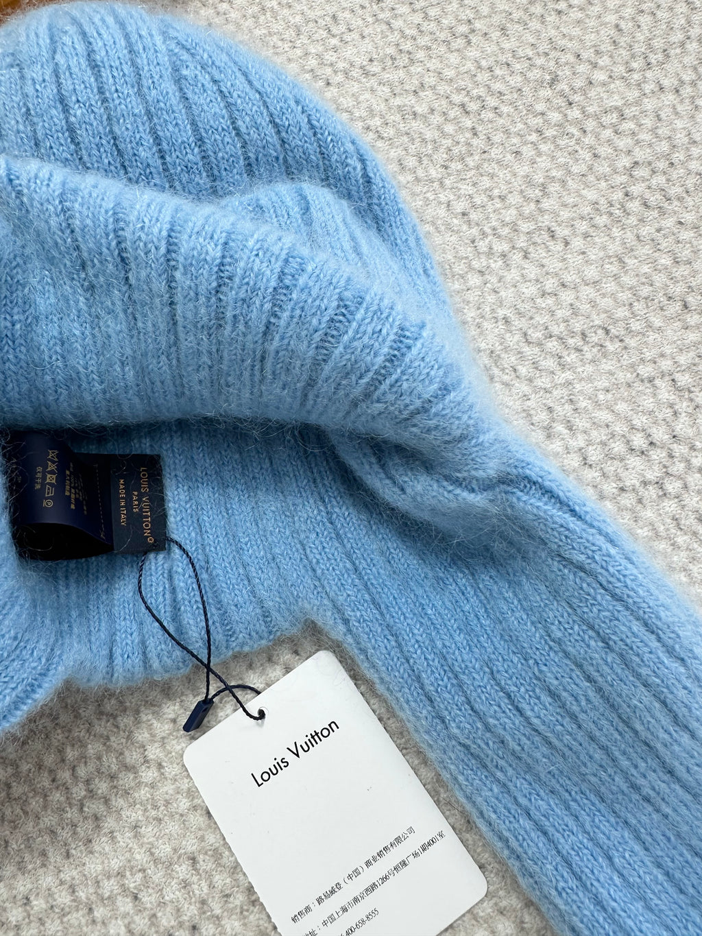Louis Vuitton Script Beanie Hat Accessories #333616