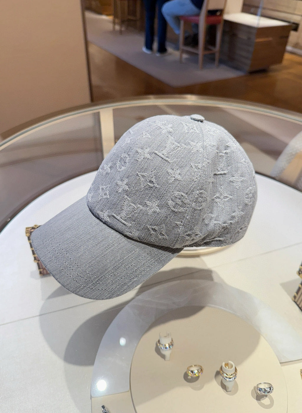 Louis Vuitton Three Baseball Caps Retro Trend Monogram Pattern Fashion Casual Baseball Hat Exquisite Embroidery Cap #81621