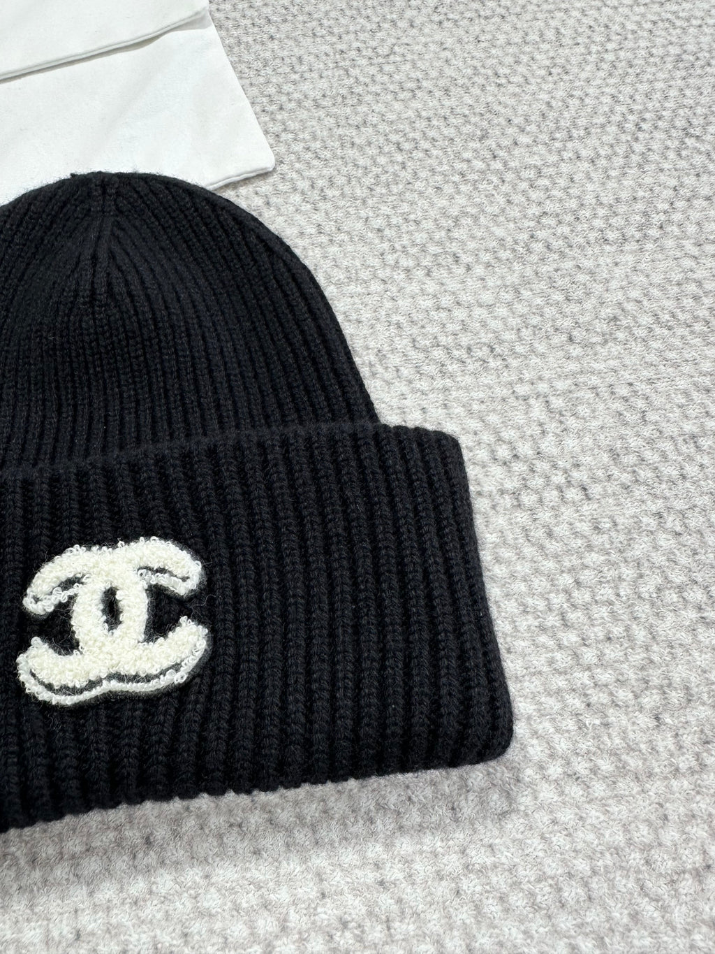 Chanel Women's Fall/Winter Casual Fashion Solid Color Double C Knit Cashmere Hat Hat Accessories #78628