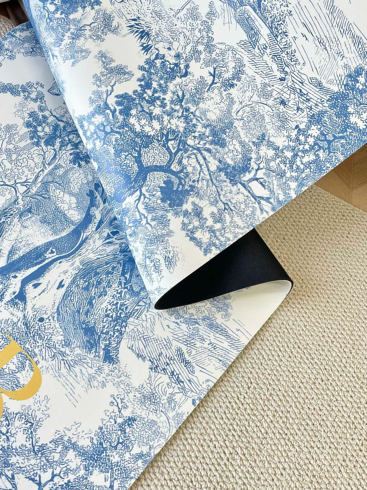 Toile de Jouy Yoga Mat
