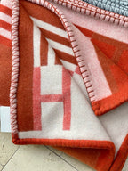 H Deco Blanket