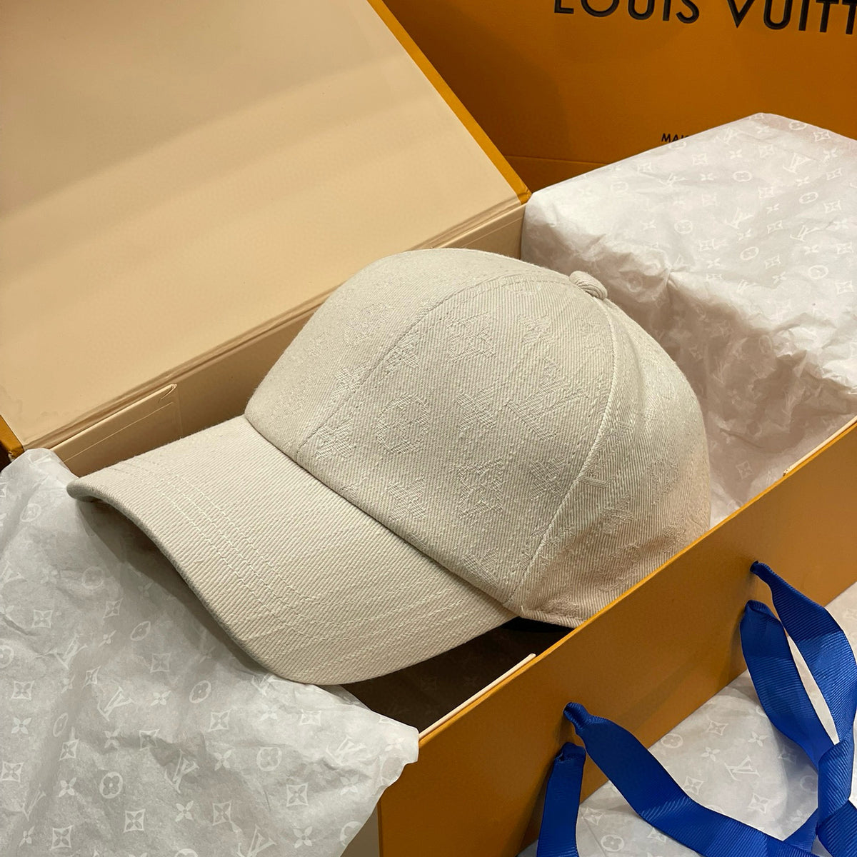 Louis Vuitton Men's And Women's Solid Color Letter Jacquard Cotton Duck Tongue Cap Hat #76291