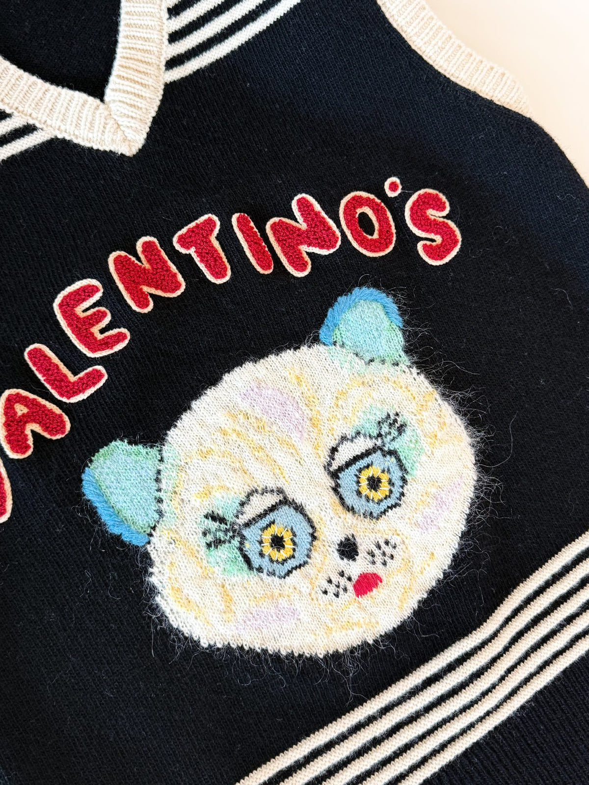 Valentino LE CHAT DE LA MAISON Women's Spring/Autumn Fashion Casual V-neck Knitted Letter Pattern Embroidered Sleeveless Vest  #78441