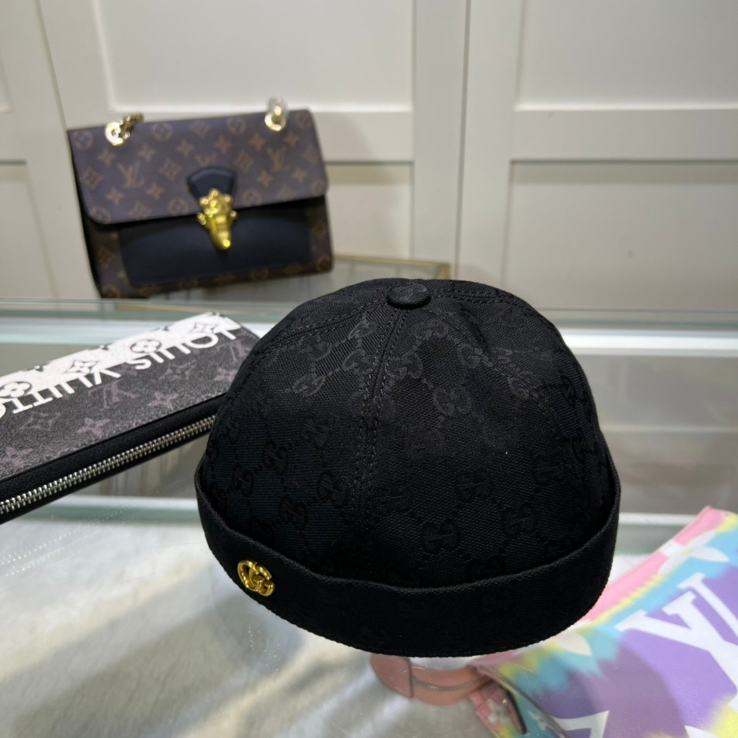 Gucci GG Knit Skull Cap – Black