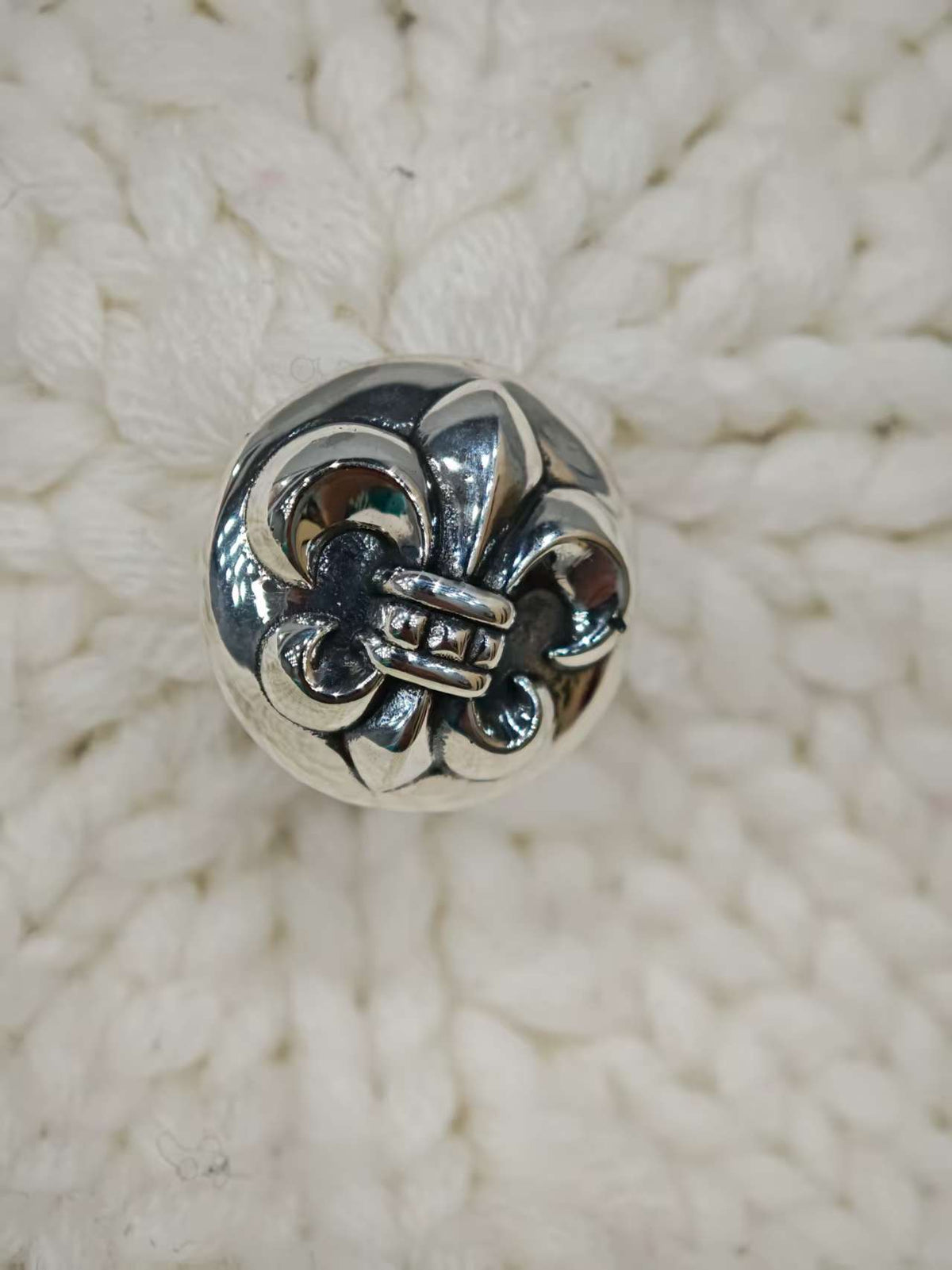 Chrome Hearts 925 Silver Accessories Black And White Two-Color Leather Scout Flower Knitted Cashmere Cold Hat #328755