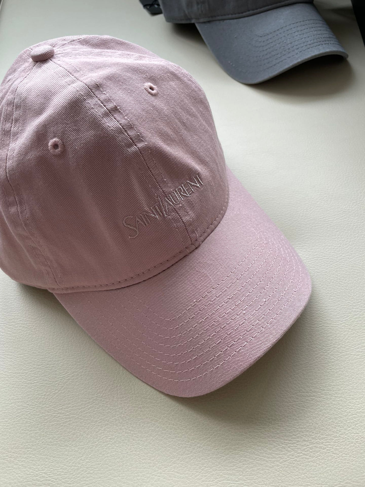 SAINT LAURENT Men's and Women's Solid Color Embroidered Logo Pattern Cotton Duck Tongue Cap Hat #73488