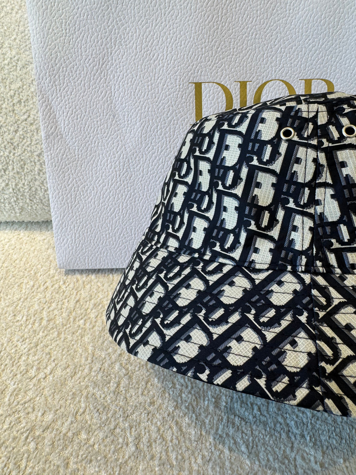 Dior Men's And Women's Spring/fall Fashion Casual Reversible Design Oblique Print Cotton Fisherman's Hat  Accessories #79561