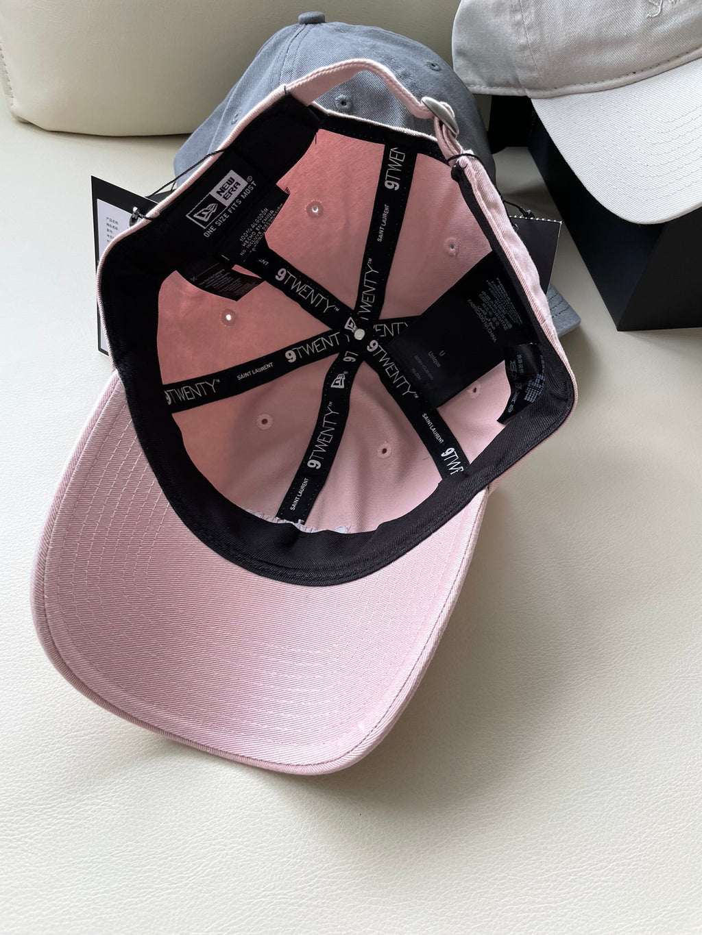 SAINT LAURENT Men's and Women's Solid Color Embroidered Logo Pattern Cotton Duck Tongue Cap Hat #73488
