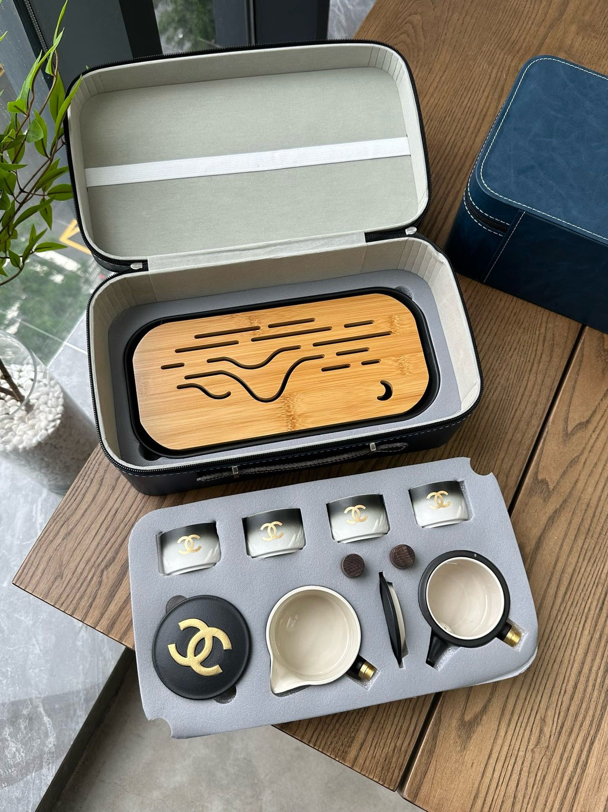 VIP Limited Edition Portable Gongfu Tea Set