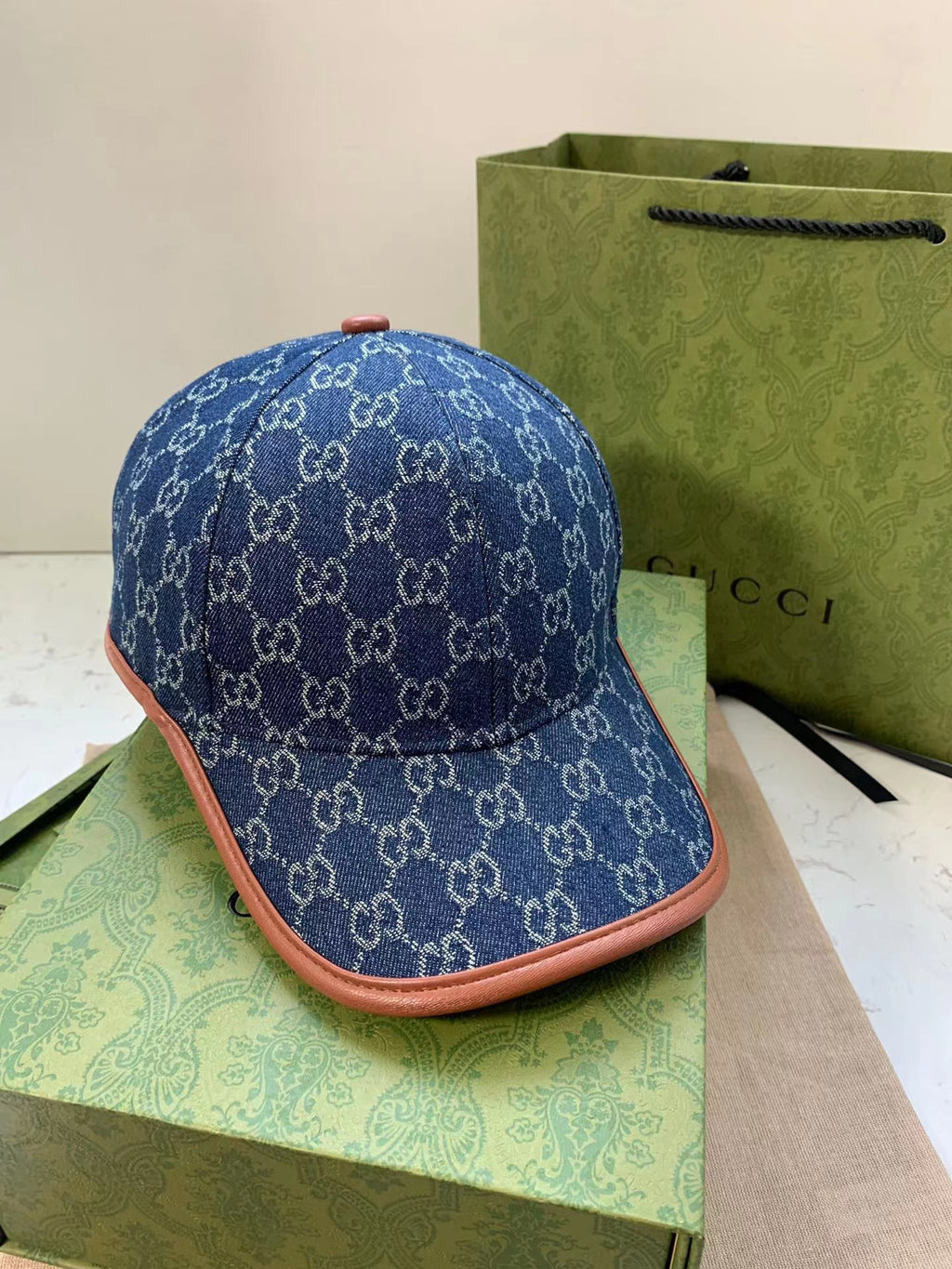 Gucci Men's and Women's Summer Baseball Cap Shade Hat #89241