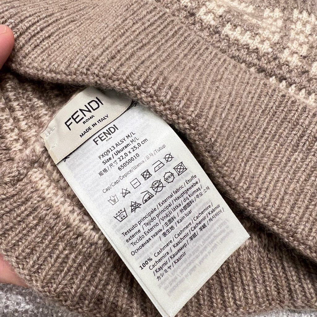 Fendi Knitted Cashmere Scarf Hat #96644