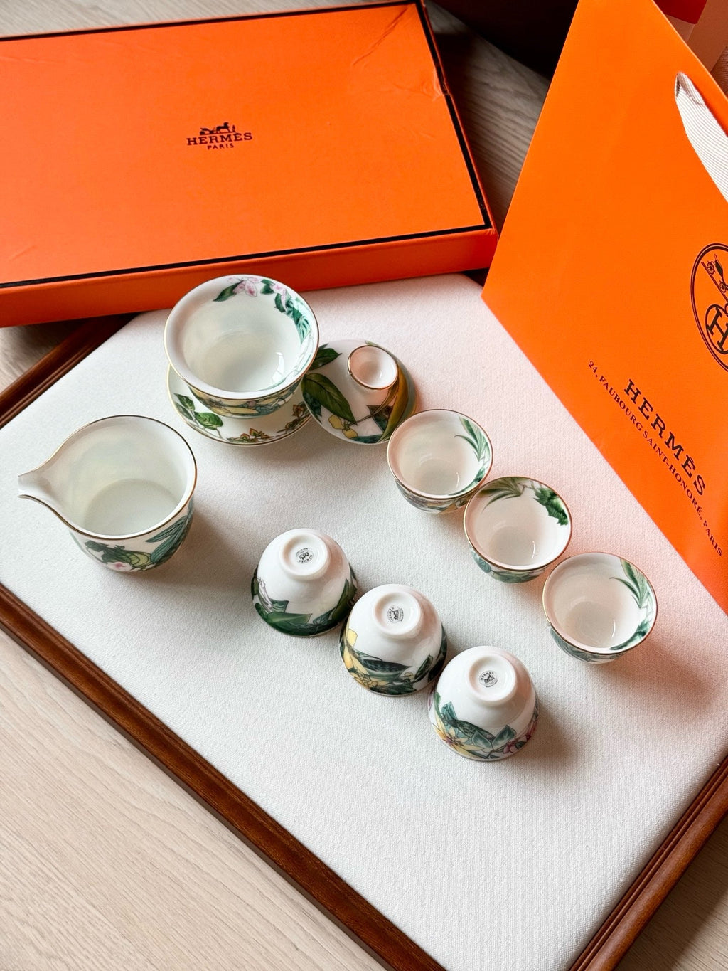 Porcelain Gaiwan Tea Set 8 Piece Gift Box Set