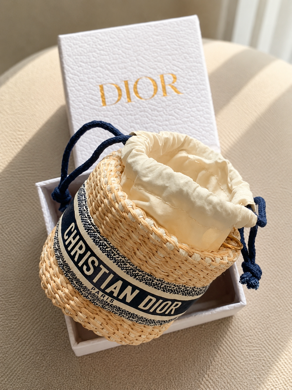 Raffia Mini Bucket Bag VIP Gift