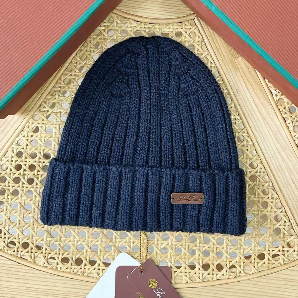 Loro Piana Moltrasio Beanie Men's And Women's Fashion Trend Knitted Leather Label Warm Hat Autumn And Winter High Street Comfortable Hat  #81453