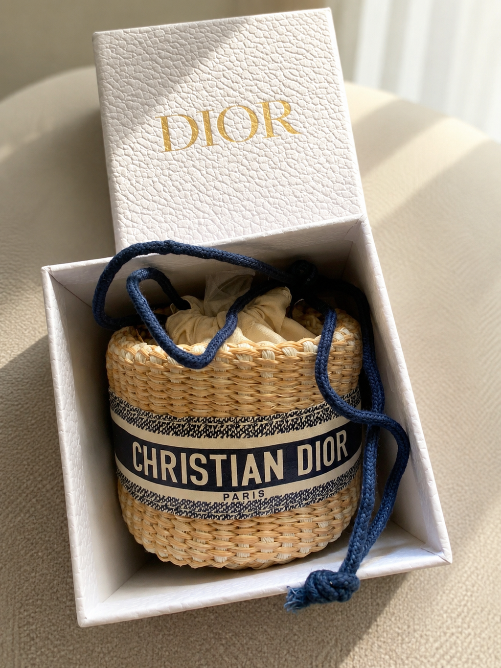 Raffia Mini Bucket Bag VIP Gift