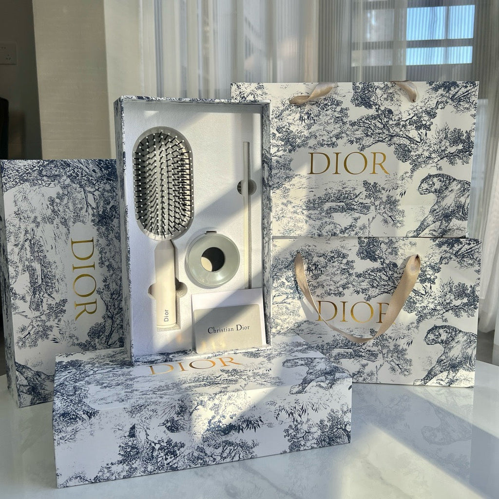 Toile de Jouy Hair Brush Gift Set