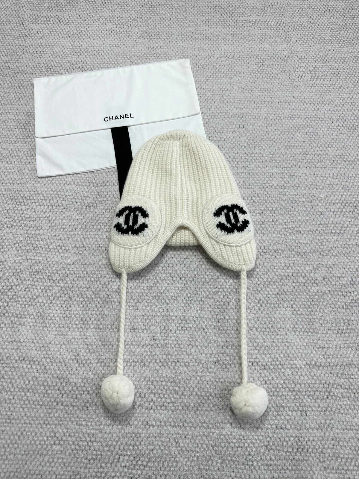 Chanel Women's Fall/Winter Fashion Casual Solid Color Double C Knit Pom Pom Hat Hat Accessories #78629