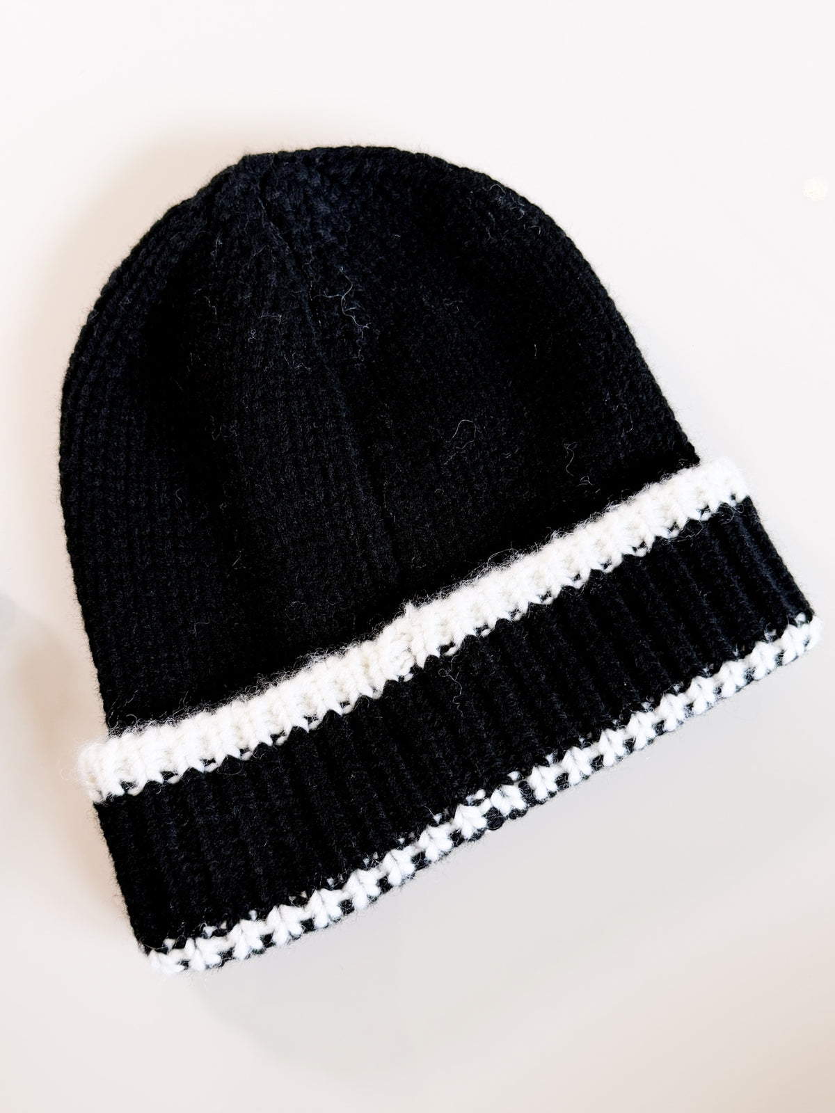 Chanel CC Colorblock Knitted Rib Cold Hat #390620