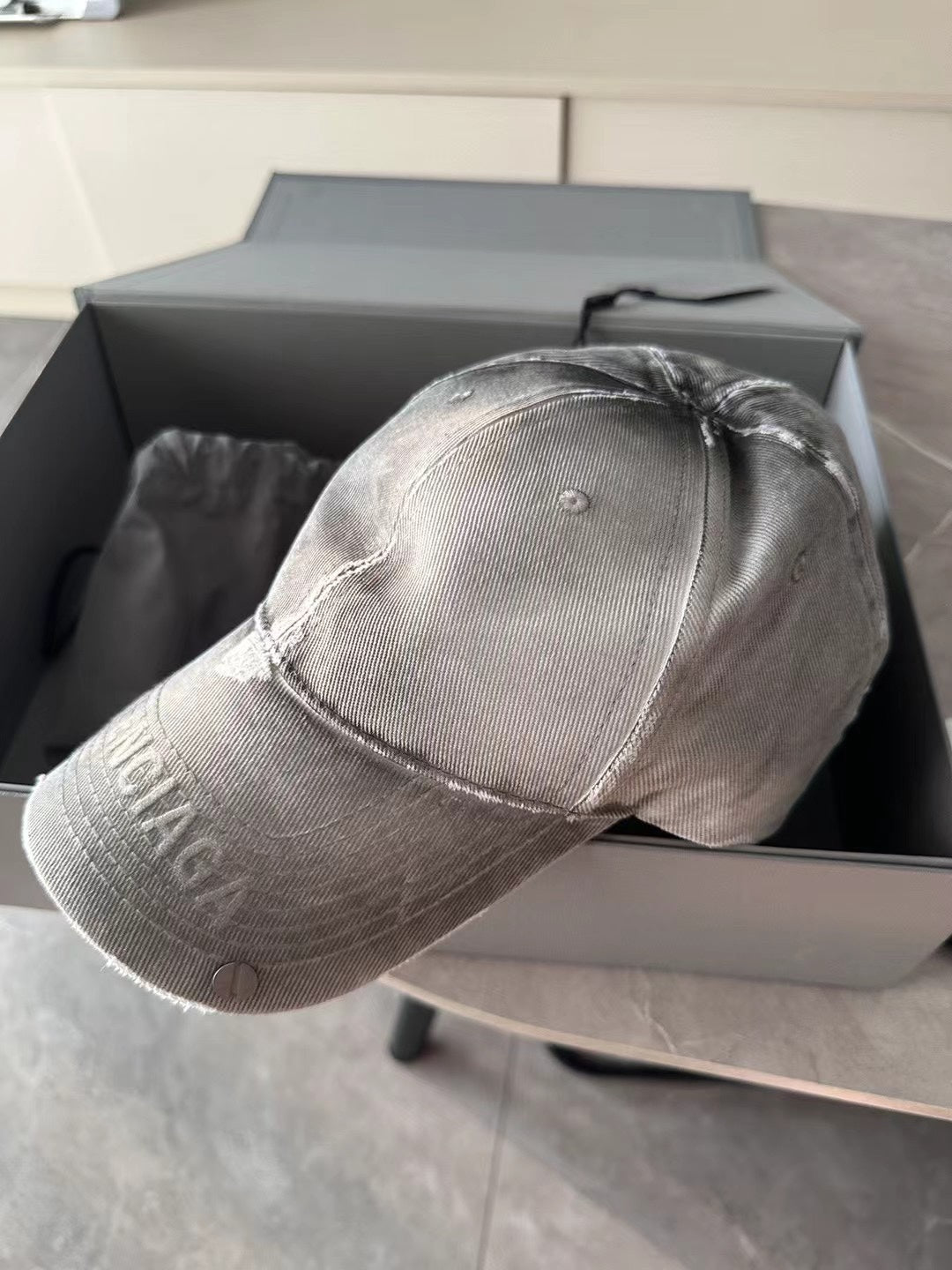 Balenciaga Men's and Women's Gray Twill Rivet Design Cotton Duck Hat Cap #73644