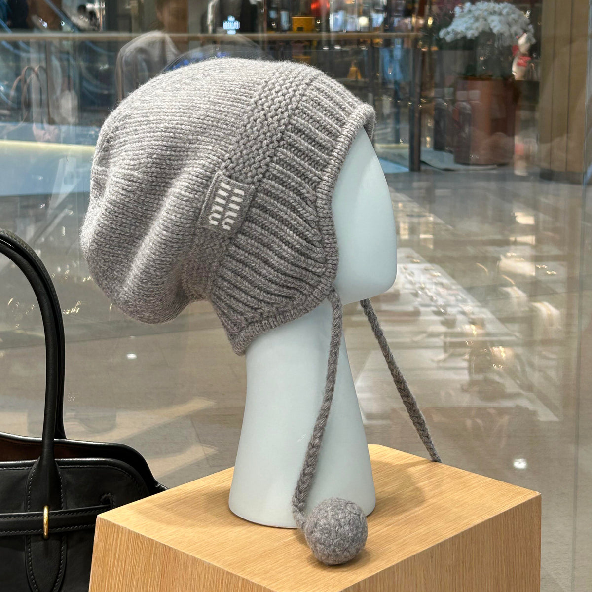 MiuMiu Women's Solid Color Logo Design Cashmere Knit Pom Pom Hat Woolen Gloves #75169