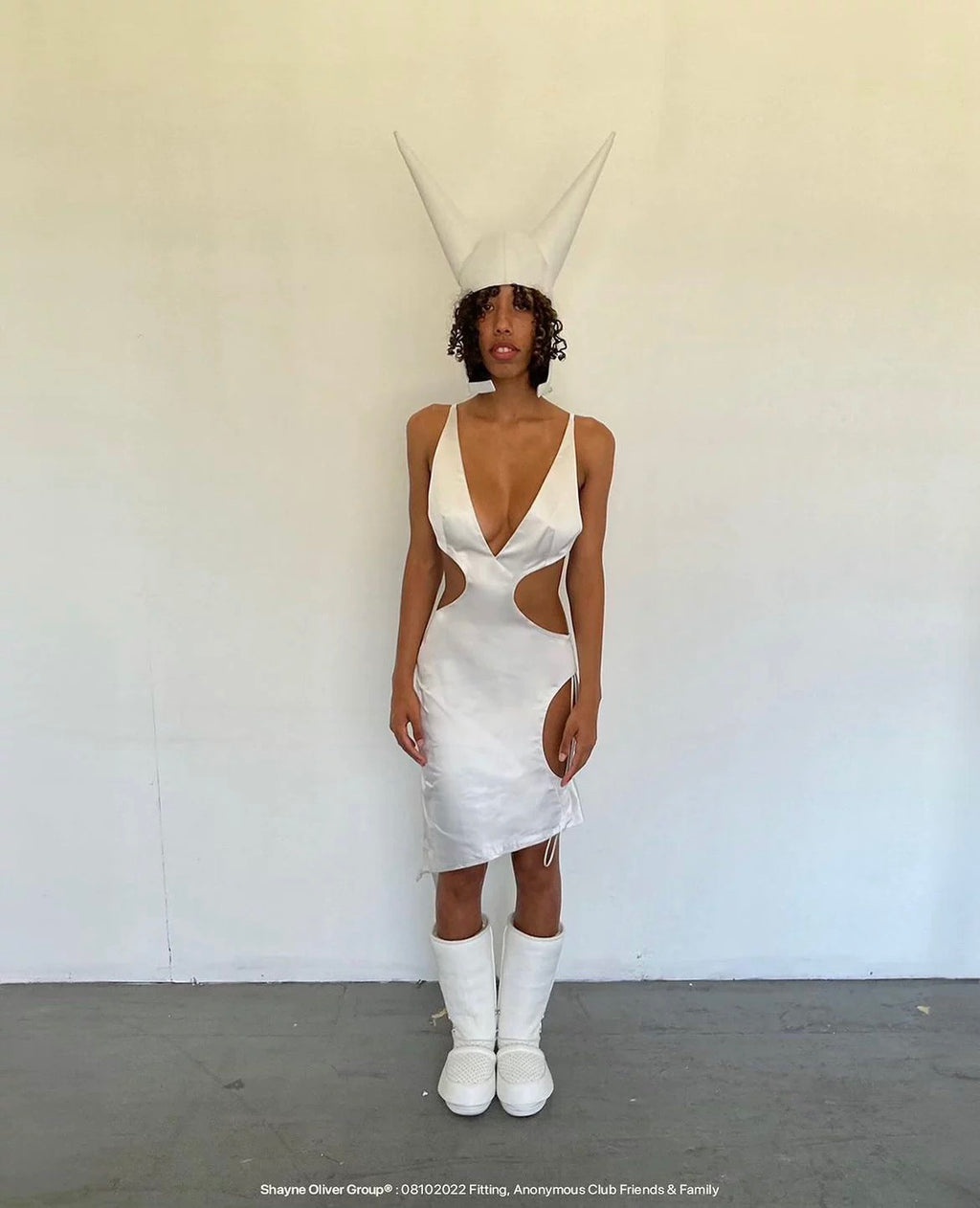 Anonymous Club Shayne Oliver White Devil Horns Leather Cap Playboicarti Same High Street Trend Punk Style Hip Hop Cap  Men's Women's  Hats Ngvp #1498