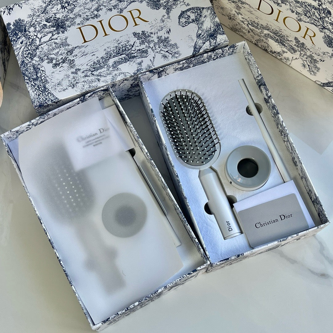 Toile de Jouy Hair Brush Gift Set