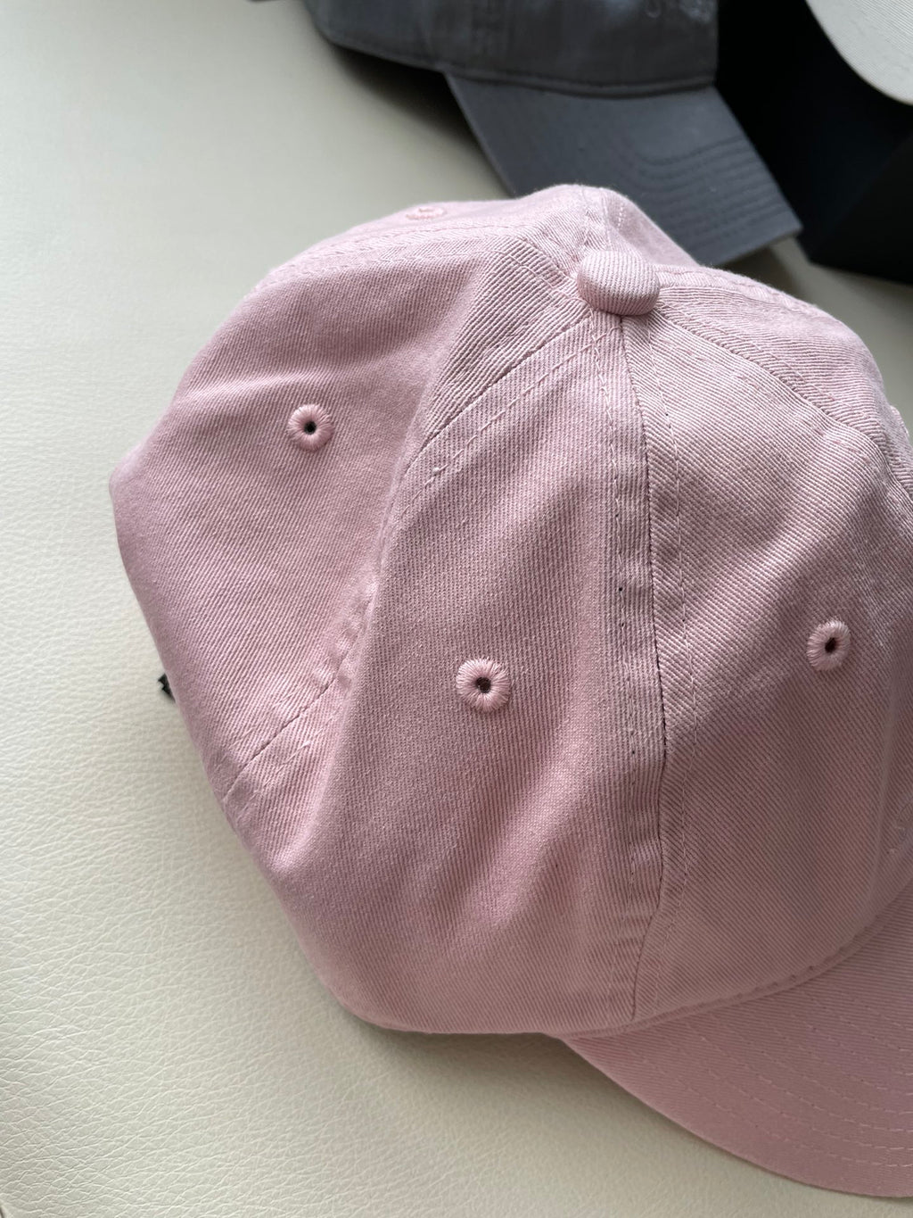 SAINT LAURENT Men's and Women's Solid Color Embroidered Logo Pattern Cotton Duck Tongue Cap Hat #73488