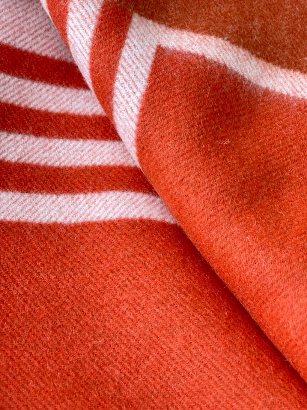 H Deco Blanket