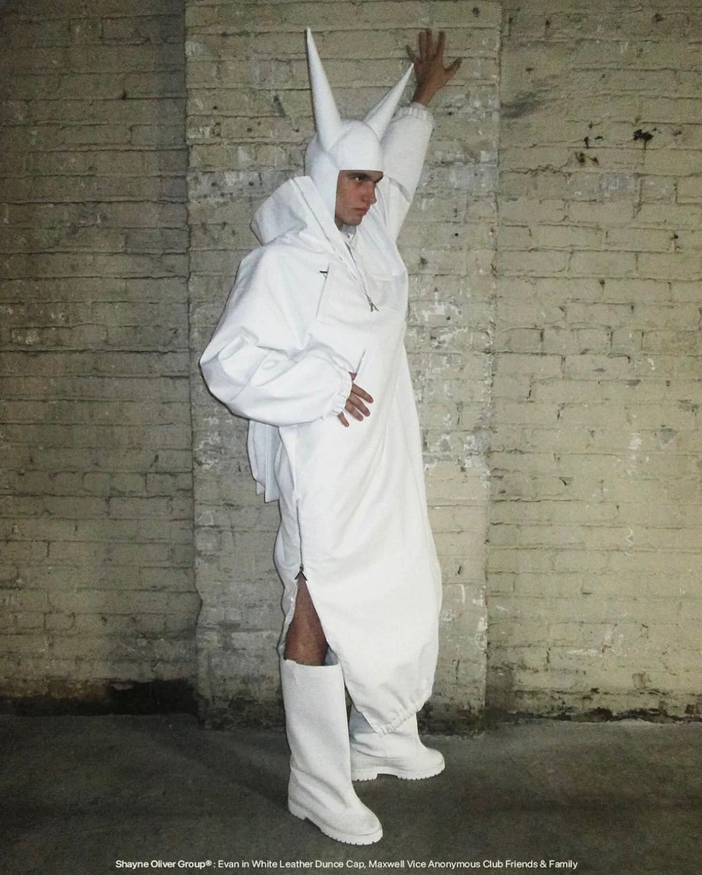 Anonymous Club Shayne Oliver White Devil Horns Leather Cap Playboicarti Same High Street Trend Punk Style Hip Hop Cap  Men's Women's  Hats Ngvp #1498