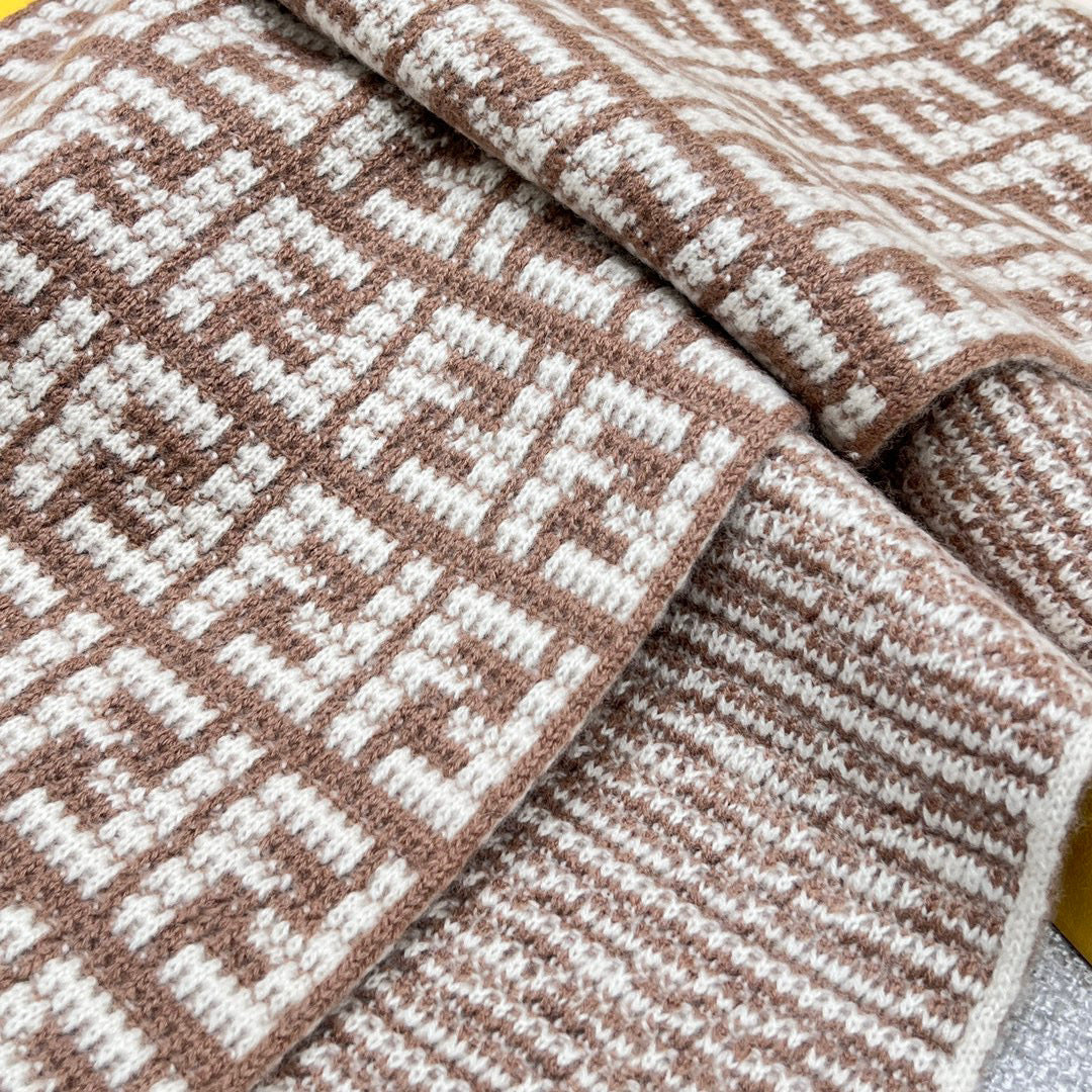 Fendi Knitted Cashmere Scarf Hat #96644