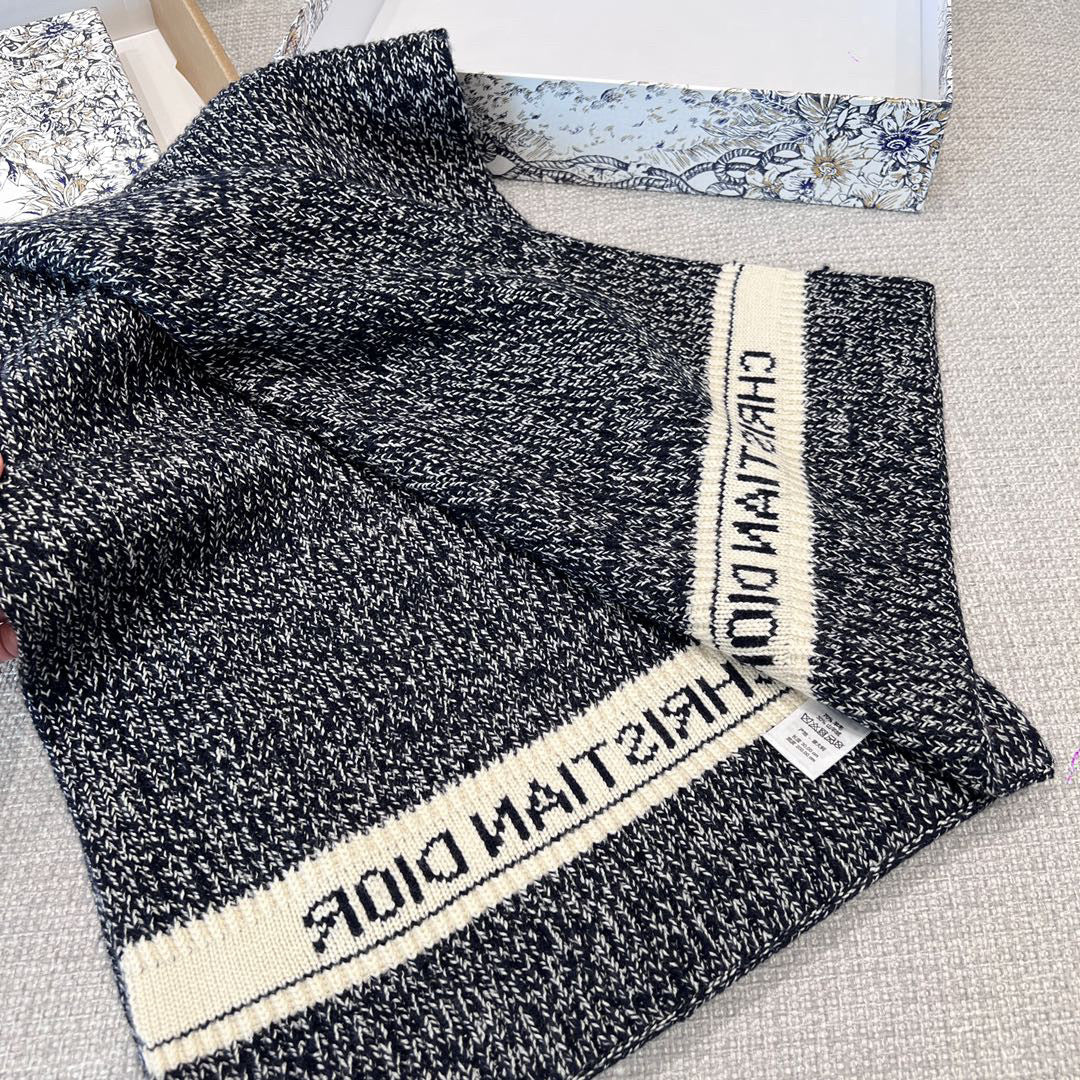 Dior WHITE Knitted Hat Scarf Two-Piece Set #21981